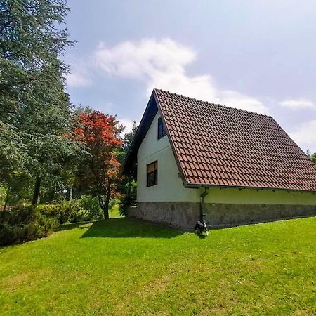 Takovo - Odmor U Selu Villa กอร์นีย์มิลาโนวัซ ภายนอก รูปภาพ